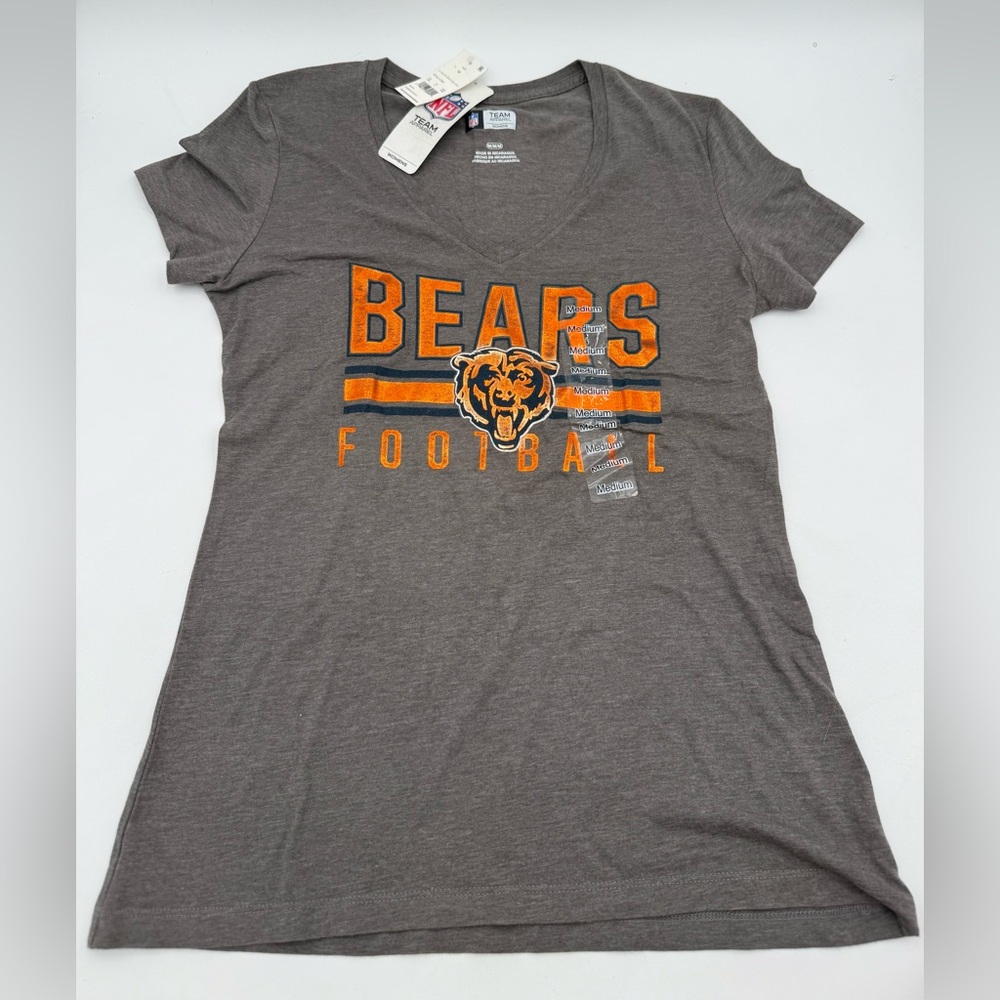 NWT! NFL Team Apparel Ladies Sz Med Chicago Bears Football - Metallic Letters